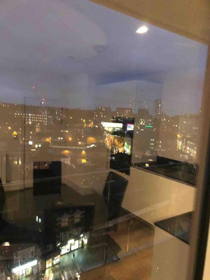 High View Two Bedroom Apartment In Woolwich ลอนดอน ภายนอก รูปภาพ