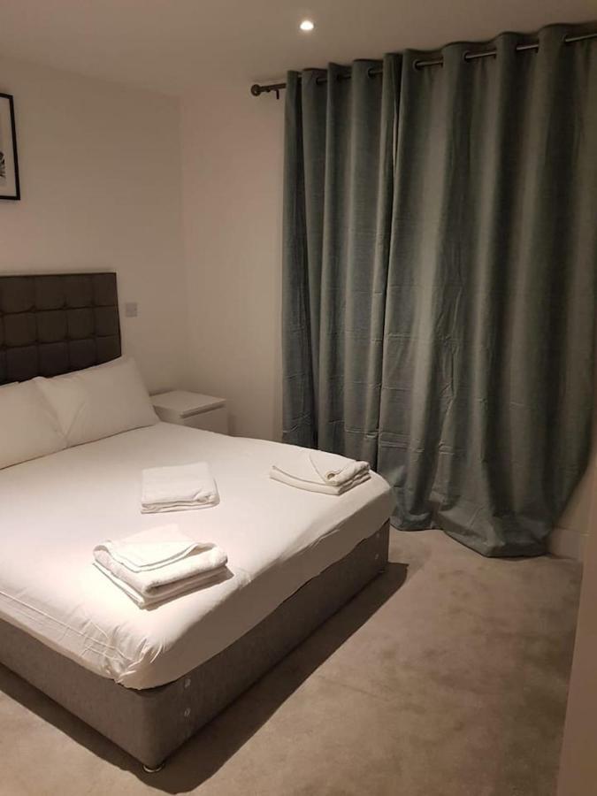 High View Two Bedroom Apartment In Woolwich ลอนดอน ภายนอก รูปภาพ