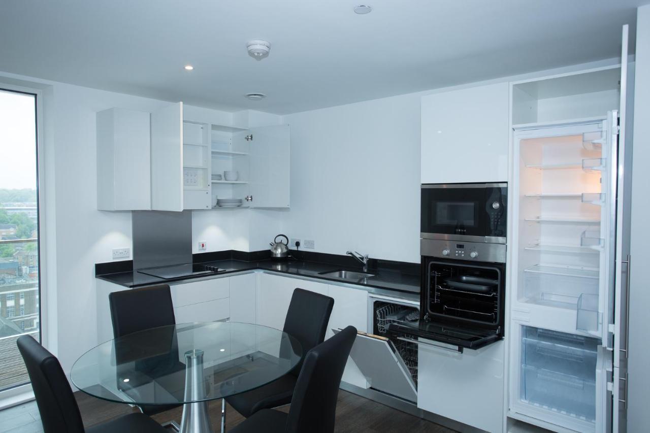 High View Two Bedroom Apartment In Woolwich ลอนดอน ภายนอก รูปภาพ