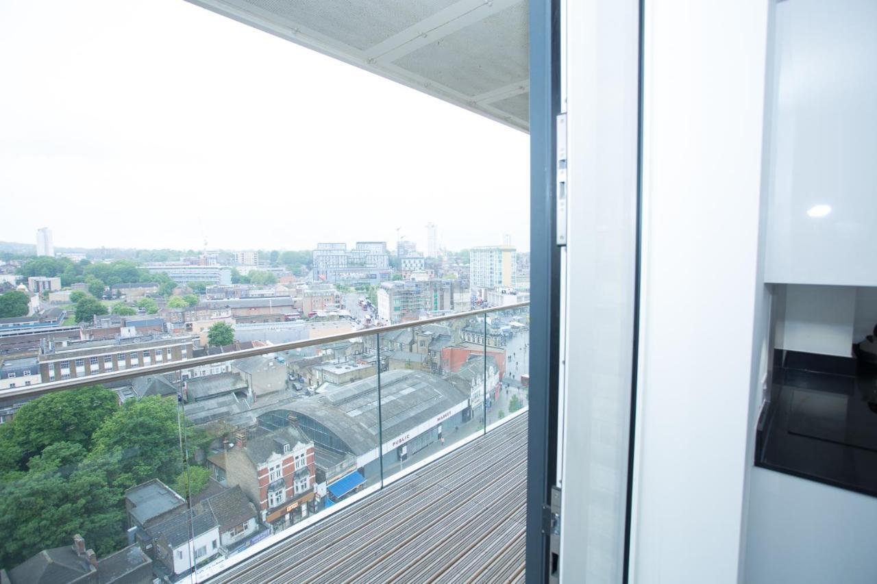 High View Two Bedroom Apartment In Woolwich ลอนดอน ภายนอก รูปภาพ