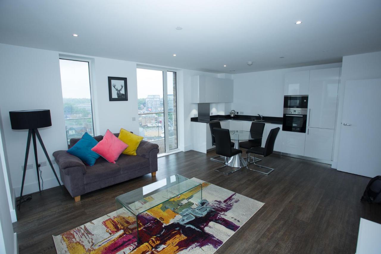 High View Two Bedroom Apartment In Woolwich ลอนดอน ภายนอก รูปภาพ